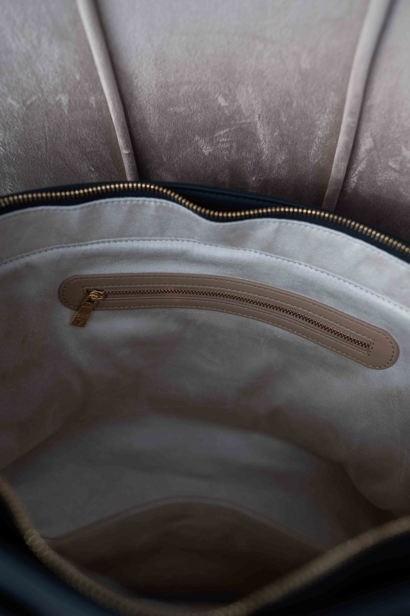 LOVE MOSCHINO Shopping Bag