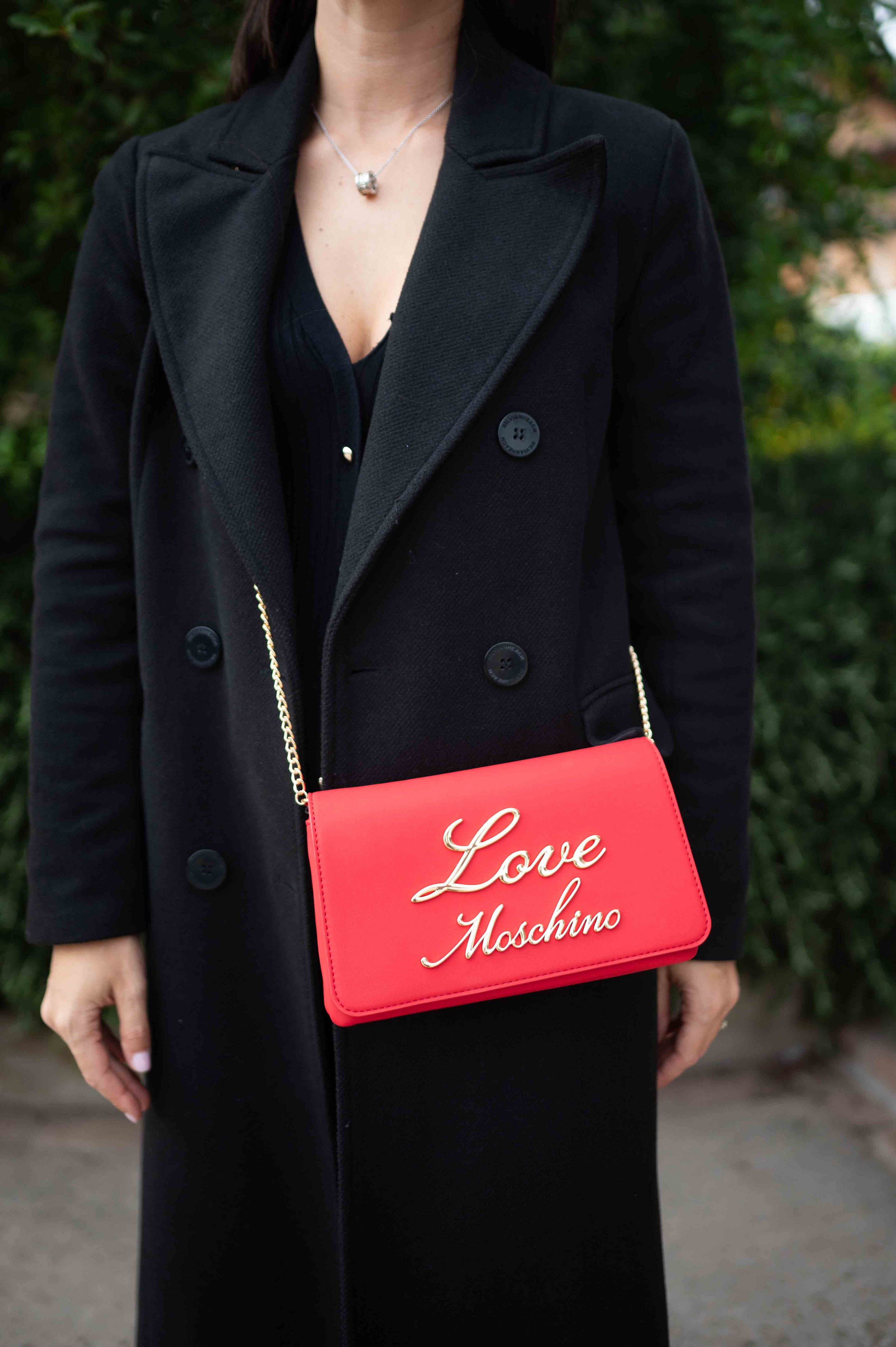 LOVE MOSCHINO Smart daily bag Logo Signature