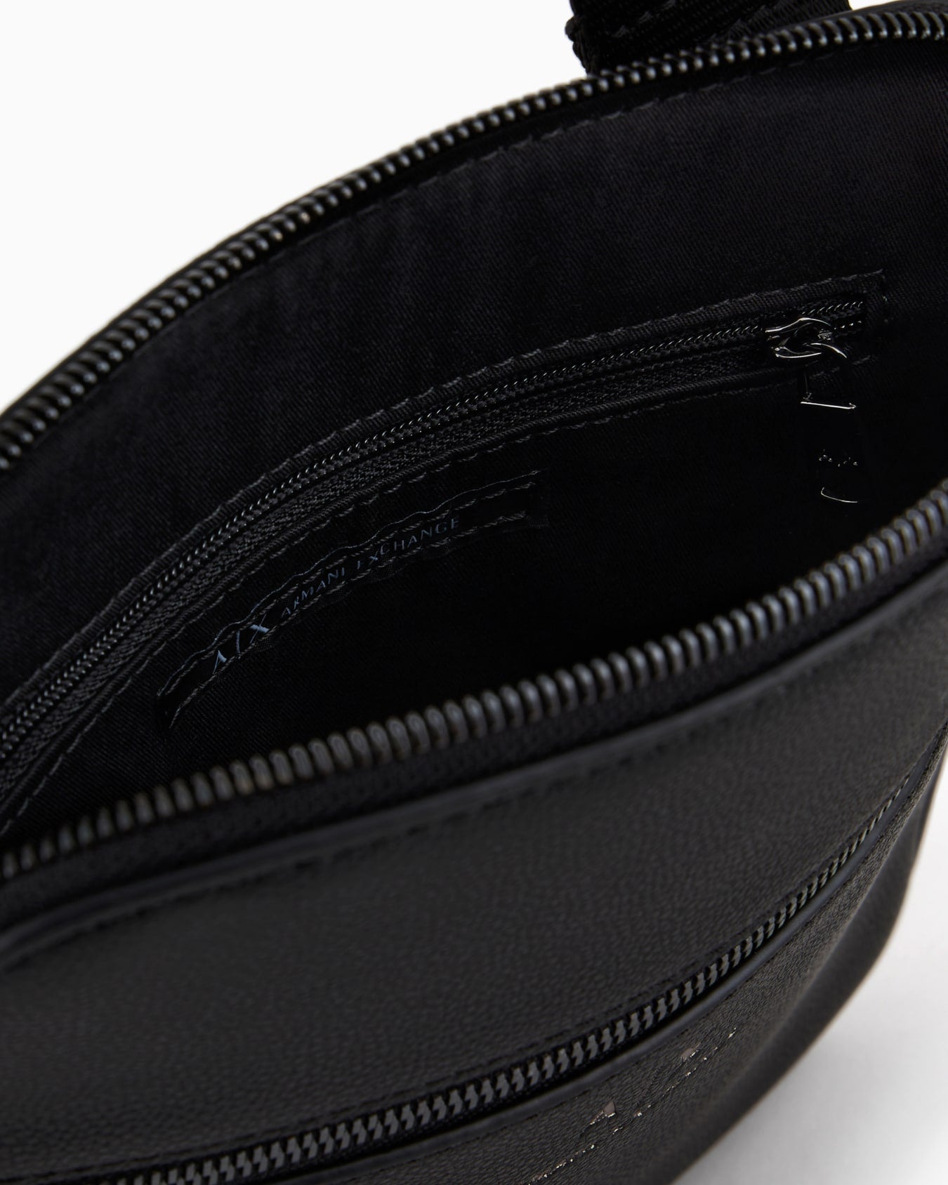 ARMANI EXCHANGE Tracolla flat emi-rigida con tasca